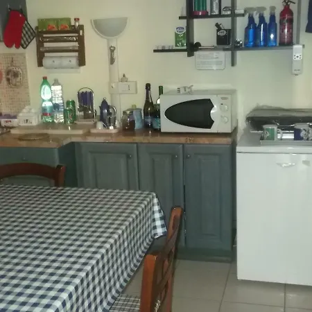 Monolocale A Larciano